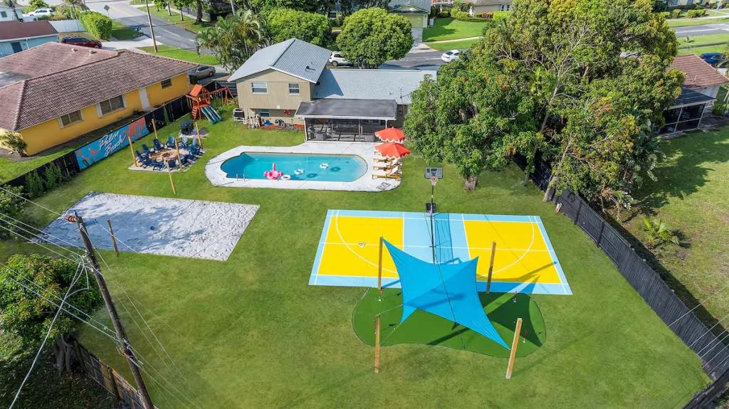 Booking Direct vs. Airbnb and Vrbo: What You Actually Save